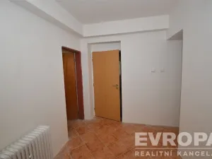 Pronájem bytu 2+1, Praha - Hostivař, U štěpu, 68 m2