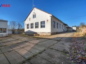 Pronájem skladu, Doubravice, 1380 m2