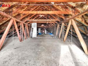 Prodej skladu, Doubravice, 1380 m2