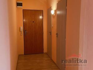 Prodej bytu 2+1, Opava - Kateřinky, Holasická, 59 m2