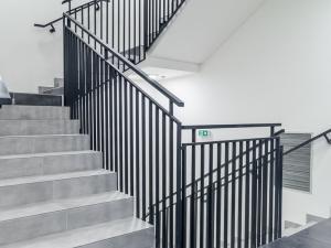 Pronájem kanceláře, Praha - Karlín, Thámova, 293 m2