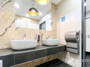 Pronájem kanceláře, Praha - Karlín, Thámova, 278 m2