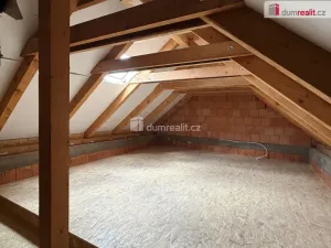 Prodej rodinného domu, Mořina - Trněný Újezd, 160 m2