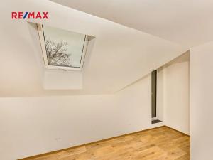 Pronájem rodinného domu, Zruč-Senec, U pomníku, 130 m2