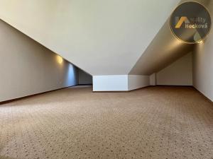 Prodej bytu 1+1, Praha - Libeň, Zenklova, 94 m2