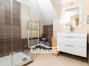 Prodej rodinného domu, Želechovice nad Dřevnicí, 4. května, 163 m2