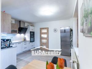 Prodej rodinného domu, Želechovice nad Dřevnicí, 4. května, 163 m2