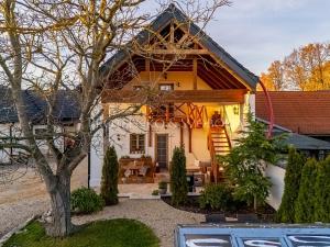 Prodej ubytování, Lipí, 197 m2