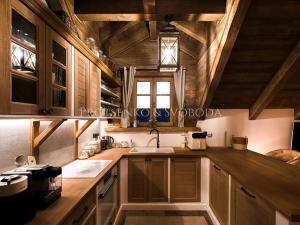 Prodej vícegeneračního domu, Lipí, 197 m2