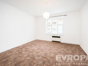 Prodej bytu 1+1, Pardubice - Zelené Předměstí, Železničního pluku, 40 m2