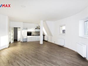 Prodej činžovního domu, Ústí nad Labem - Předlice, náměstí Prokopa Velikého, 576 m2