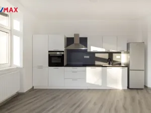 Prodej činžovního domu, Ústí nad Labem - Předlice, náměstí Prokopa Velikého, 576 m2