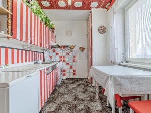 Prodej bytu 2+1, Ostrava - Poruba, Kosmická, 55 m2