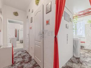 Prodej bytu 2+1, Ostrava - Poruba, Kosmická, 55 m2