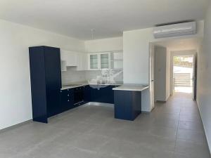 Prodej bytu 1+kk, Agios Amvrosios Keryneias, Kypr, 44 m2