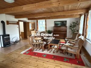 Pronájem chaty, Staré Křečany - Brtníky, 120 m2