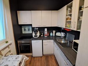 Pronájem bytu 2+1, Rotava, Sídliště, 56 m2