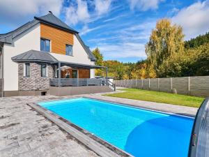 Prodej bytu 4+kk, Trutnov - Horní Staré Město, Horská, 127 m2