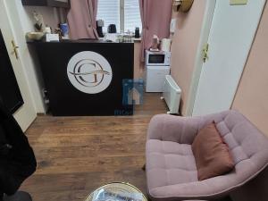 Pronájem kanceláře, Praha, Bohuslava ze Švamberka, 70 m2