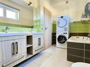 Prodej bytu 4+kk, Šternberk, Babická, 99 m2