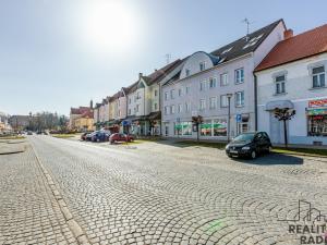 Pronájem bytu 1+kk, Protivín, Masarykovo nám., 23 m2