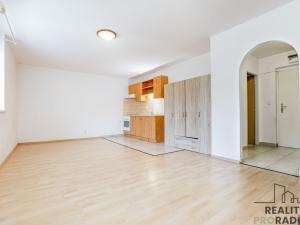 Pronájem bytu 1+kk, Protivín, Masarykovo nám., 23 m2