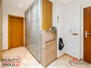 Prodej bytu 3+kk, Praha - Hloubětín, Nademlejnská, 86 m2
