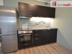 Pronájem bytu 1+kk, Praha - Hloubětín, Modrého, 35 m2