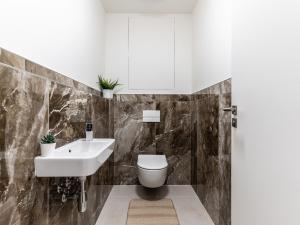 Pronájem bytu 2+kk, Brno - Komárov, Komárovská, 61 m2