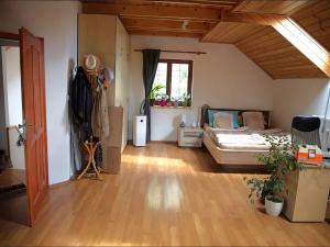 Pronájem bytu 2+kk, Plzeň, Bezová, 75 m2