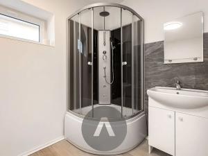 Pronájem bytu 3+1, Brno, Bratislavská, 100 m2