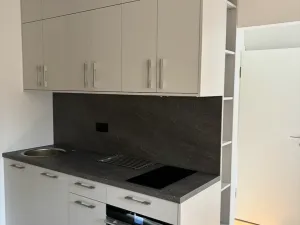 Pronájem bytu 2+kk, Praha - Dejvice, Studentská, 31 m2