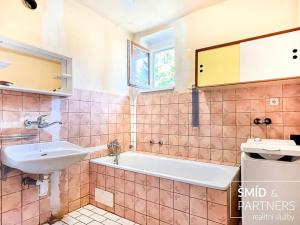 Prodej obchodního prostoru, Uhlířské Janovice, Jungmannova, 303 m2