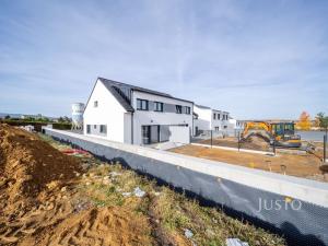 Prodej bytu 5+kk, Boršov nad Vltavou - Poříčí, Severní, 121 m2