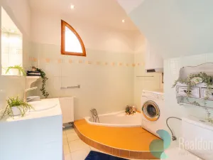 Prodej apartmánu, Benešov nad Černou, 295 m2