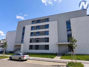 Pronájem garážového stání, Plzeň, Železná, 10 m2