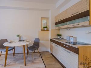 Prodej bytu 1+kk, Ostrava - Poruba, Čs. exilu, 18 m2