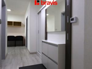 Pronájem bytu 2+kk, Modřice, Bobravská, 50 m2