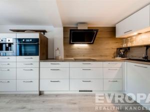 Prodej rodinného domu, Trhová Kamenice, 197 m2