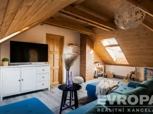 Prodej rodinného domu, Trhová Kamenice, 197 m2