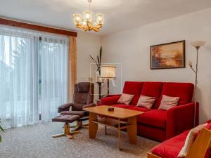 Prodej vícegeneračního domu, Sulice, Hlavní, 370 m2