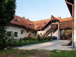 Prodej ubytování, Radětice, 1795 m2