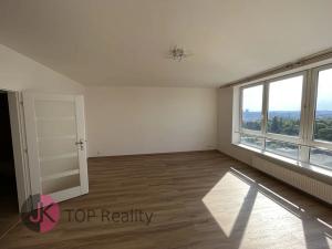 Pronájem bytu 1+kk, Praha - Strašnice, Vinohradská, 41 m2