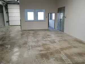 Pronájem skladu, Cheb, 2435 m2