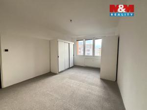 Pronájem bytu 2+1, Jindřichův Hradec - Jindřichův Hradec III, sídliště Vajgar, 58 m2