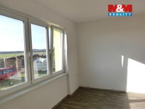 Prodej bytu 2+1, Dolní Krupá, 51 m2