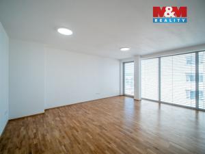 Prodej bytu 3+kk, Zlín, Lorencova, 99 m2