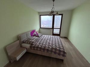 Pronájem rodinného domu, Charváty, 250 m2