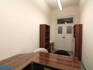Pronájem kanceláře, Litomyšl, Braunerovo nám., 11 m2