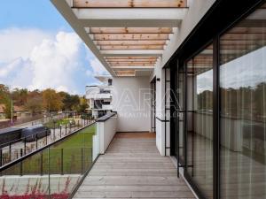 Pronájem bytu 2+kk, Praha - Troja, Pod Hrachovkou, 58 m2